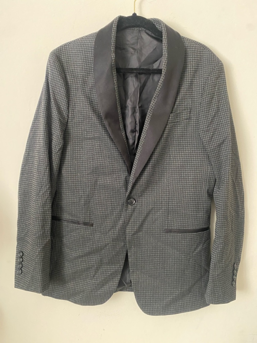 Men's Gray Houndstooth Blazer with Black Satin Shawl Collar